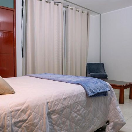 Hotel Cancun 하엔 외부 사진