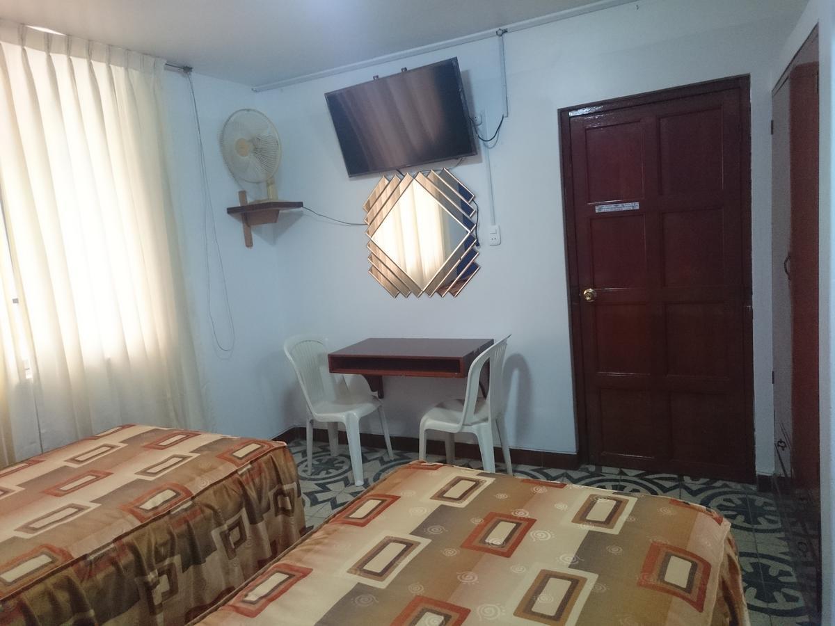 Hotel Cancun 하엔 외부 사진