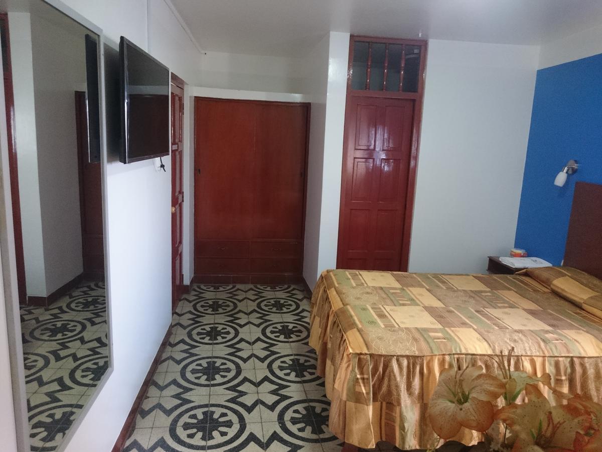 Hotel Cancun 하엔 외부 사진
