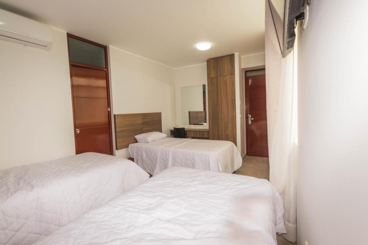 Hotel Cancun 하엔 외부 사진