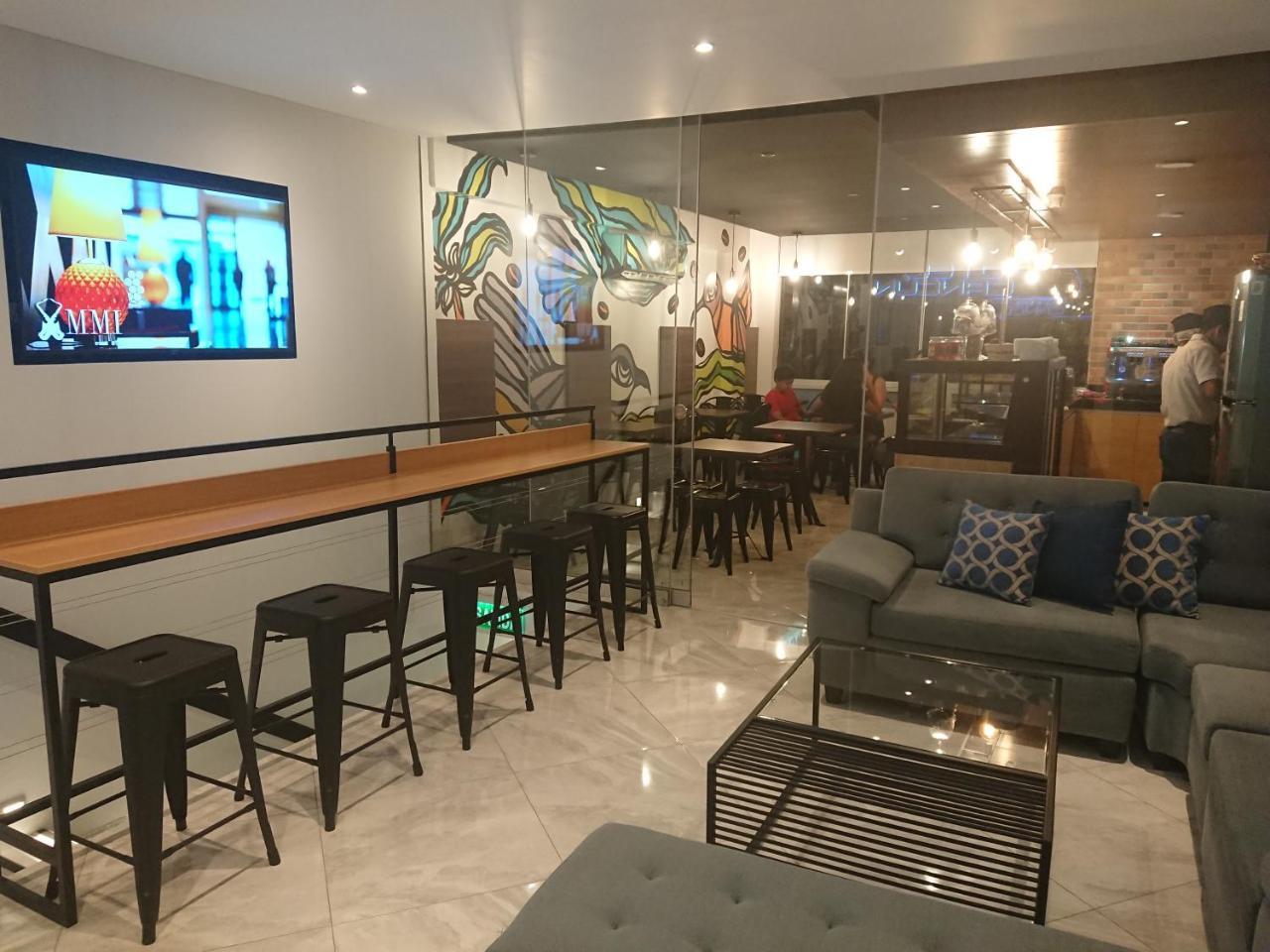 Hotel Cancun 하엔 외부 사진